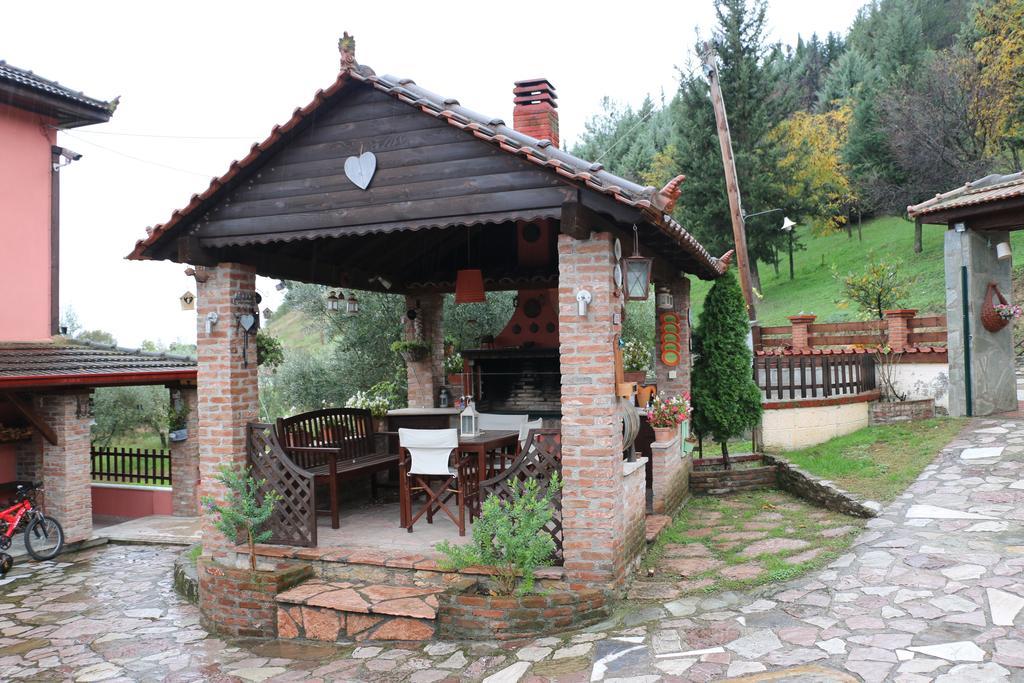 Traditional Guesthouse Трикала Экстерьер фото