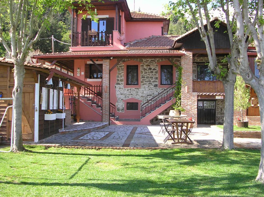 Traditional Guesthouse Трикала Экстерьер фото