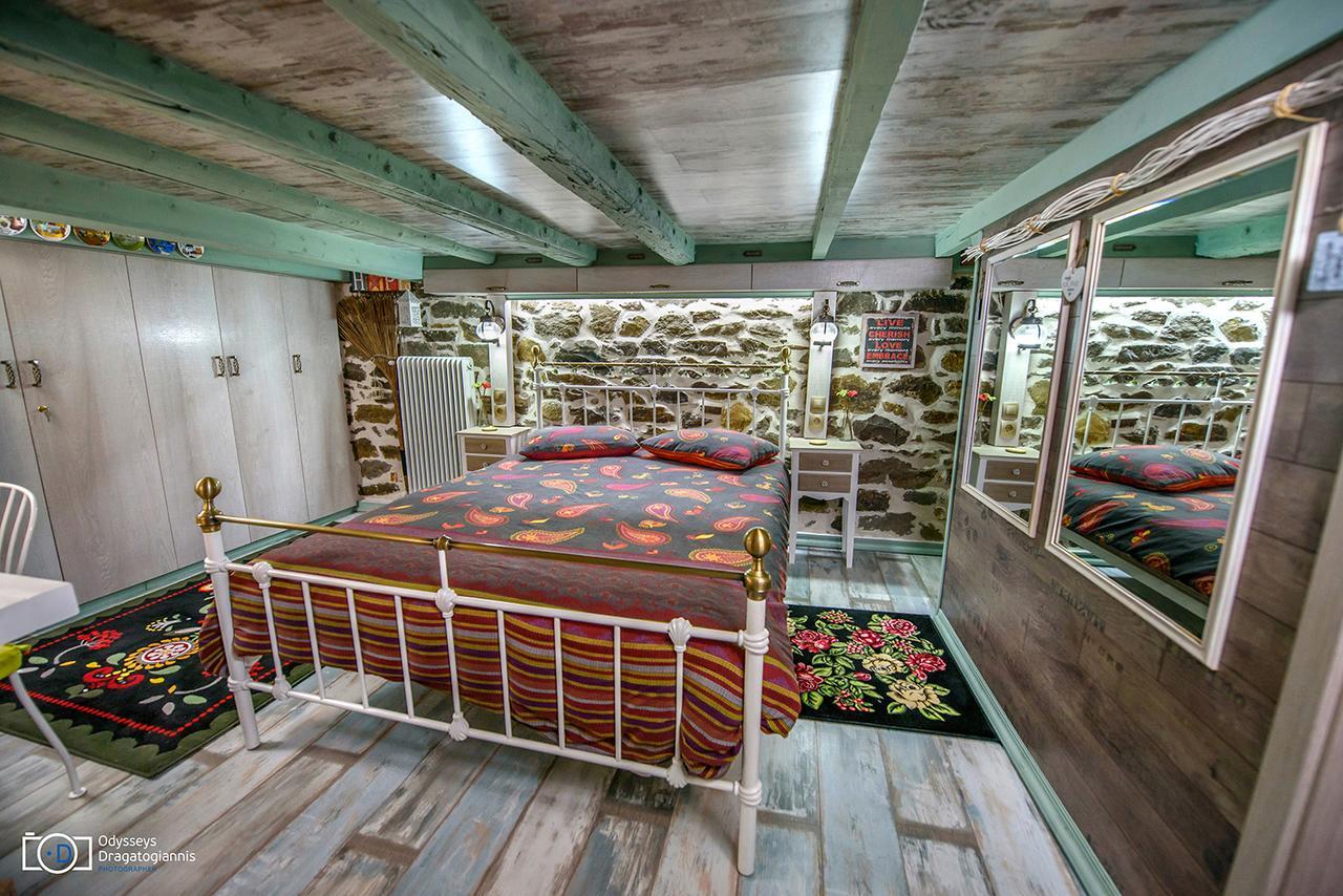 Traditional Guesthouse Трикала Экстерьер фото